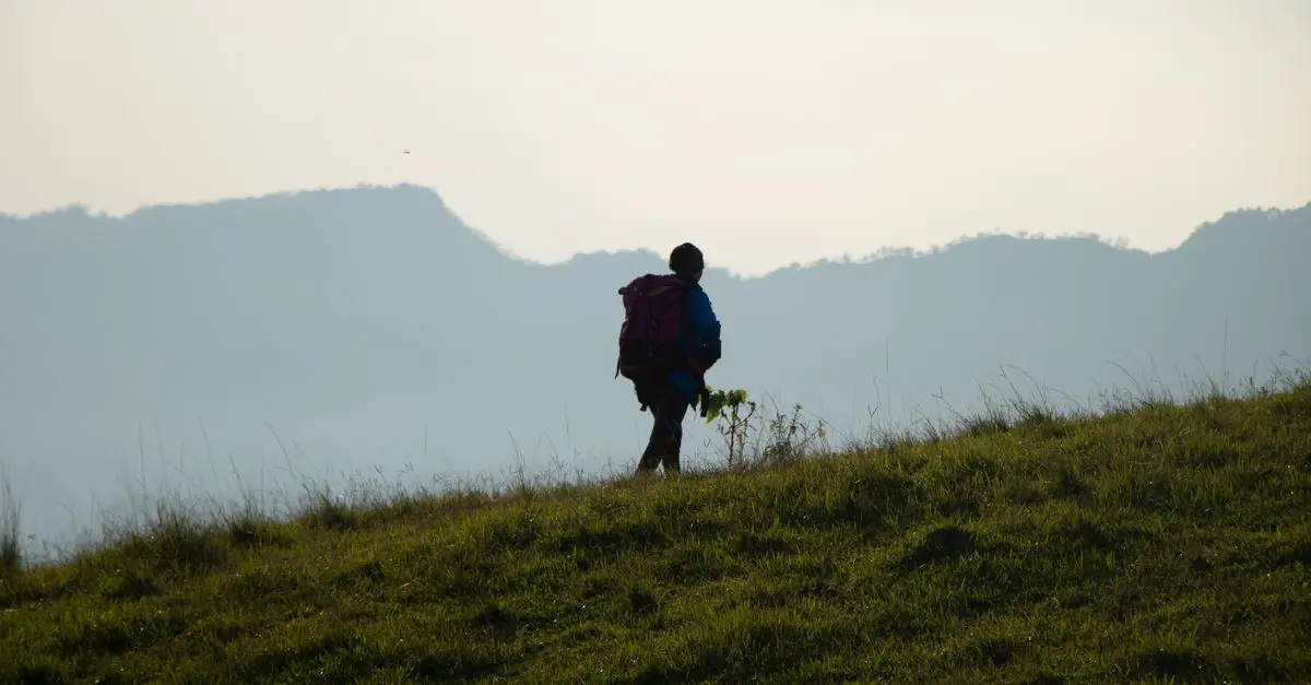 Comment choisir le bon équipement de randonnée pour vos aventures
