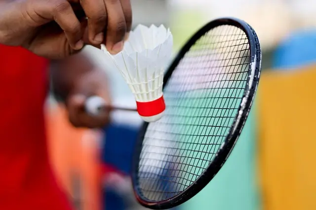 Comment choisir l'équipement de badminton idéal pour vos séances