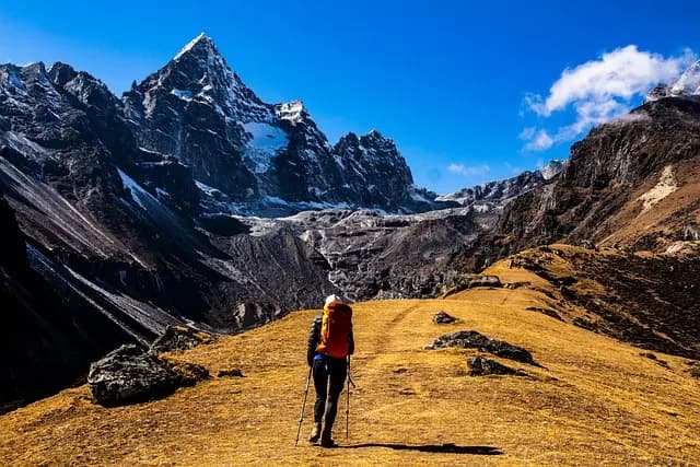 Comment bien choisir son équipement de sport pour la randonnée