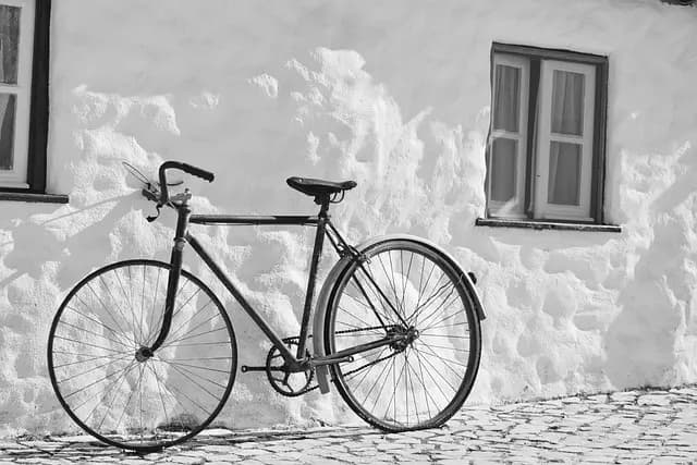 Comment choisir un vélo de route adapté à votre pratique