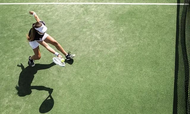 Comparatif des différents types de raquettes de tennis